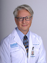 Steven Queen MD